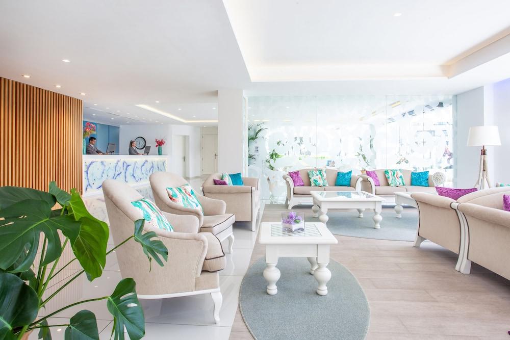 Grupotel Maritimo Hotel Puerto de Alcúdia